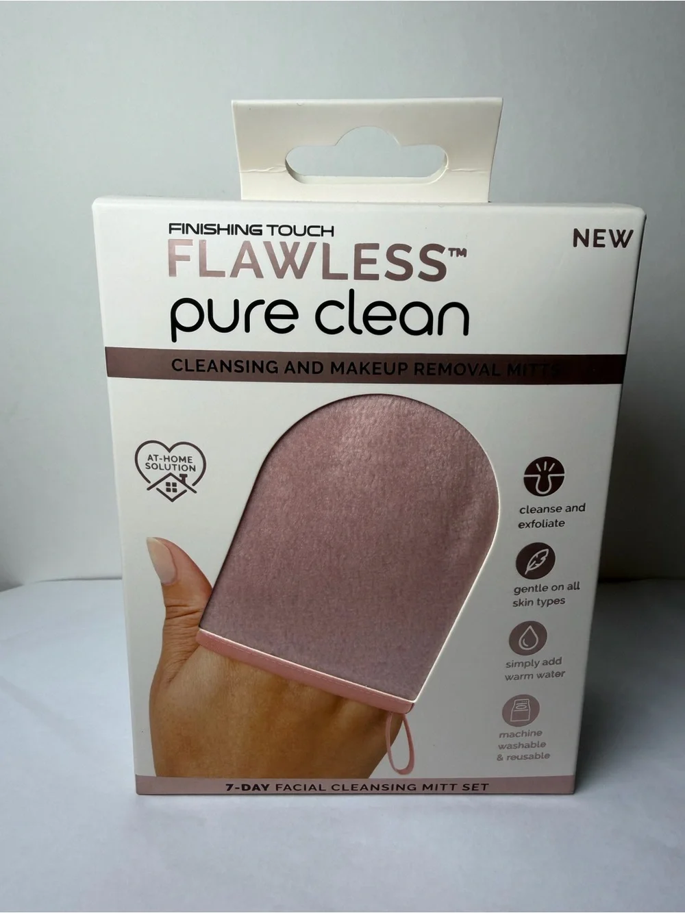 Flawless Pure Clean Cleansing & Makeup Removal Mitt — Blush Pink